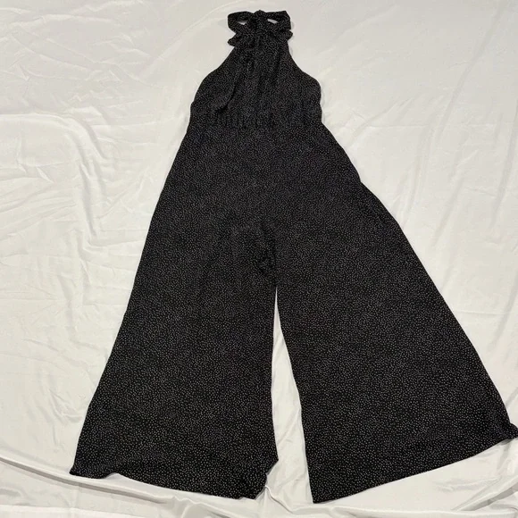 Express Black And White Speckle Halter Wide-Leg Jumpsuit - Picture 7 of 10